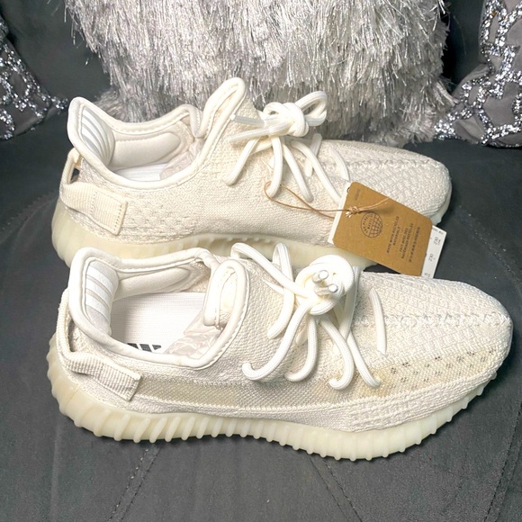 Yeezy 350 Boost V2 Bone size 5